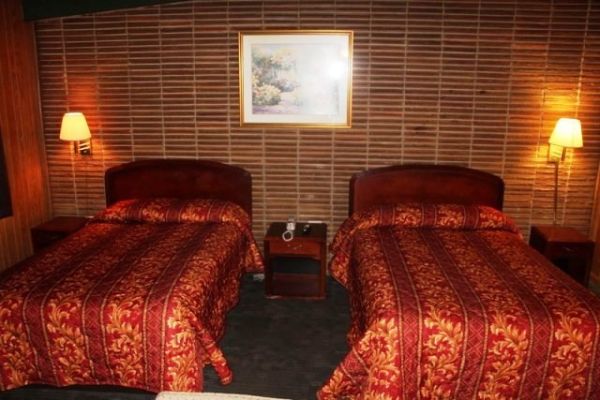 Scottish Inns Madison Heights